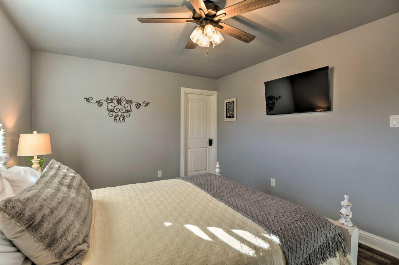 Granbury Home With Hot Tub And Furnished Patio! Esterno foto