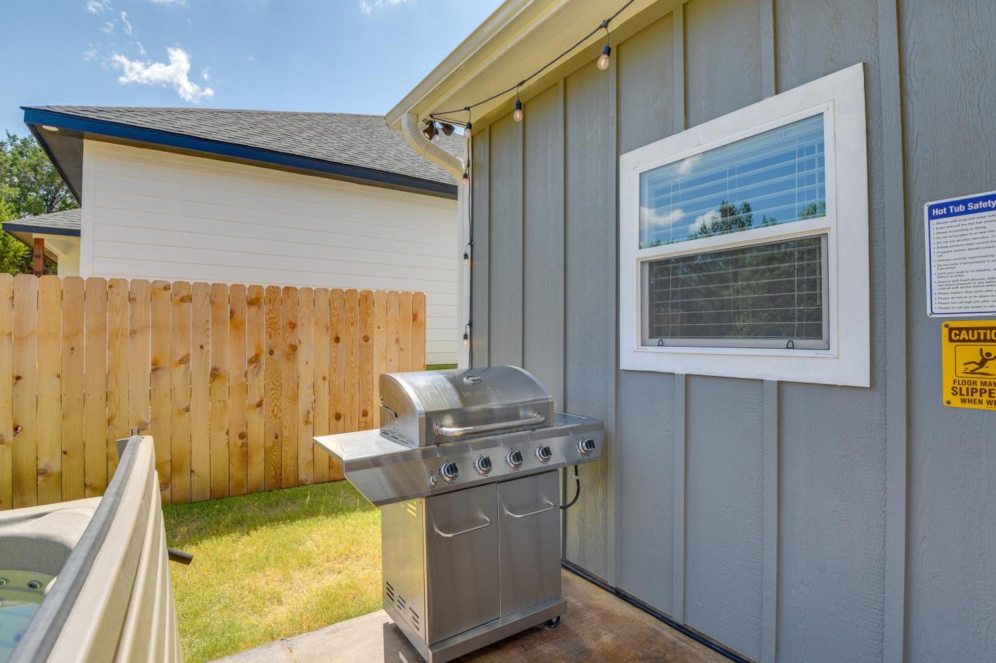 Granbury Home With Hot Tub And Furnished Patio! Esterno foto